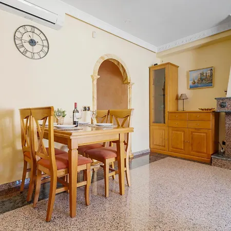 Boliches Near The By Costarentals - Ref 122 דירה