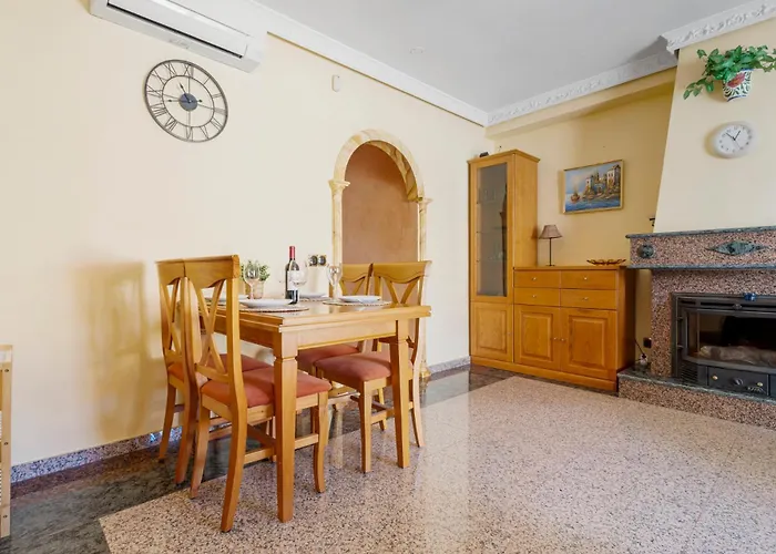 Boliches By Costarentals - Ref 122 Apartment